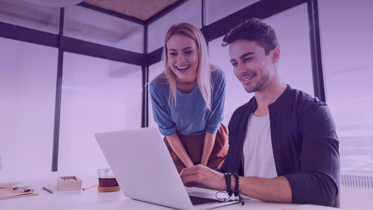 Échange entre professionnels en situation de travail